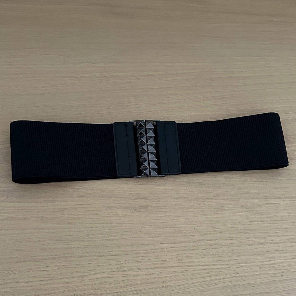 Wide Black Elastic Belt with Studded Buckle Size S/M
